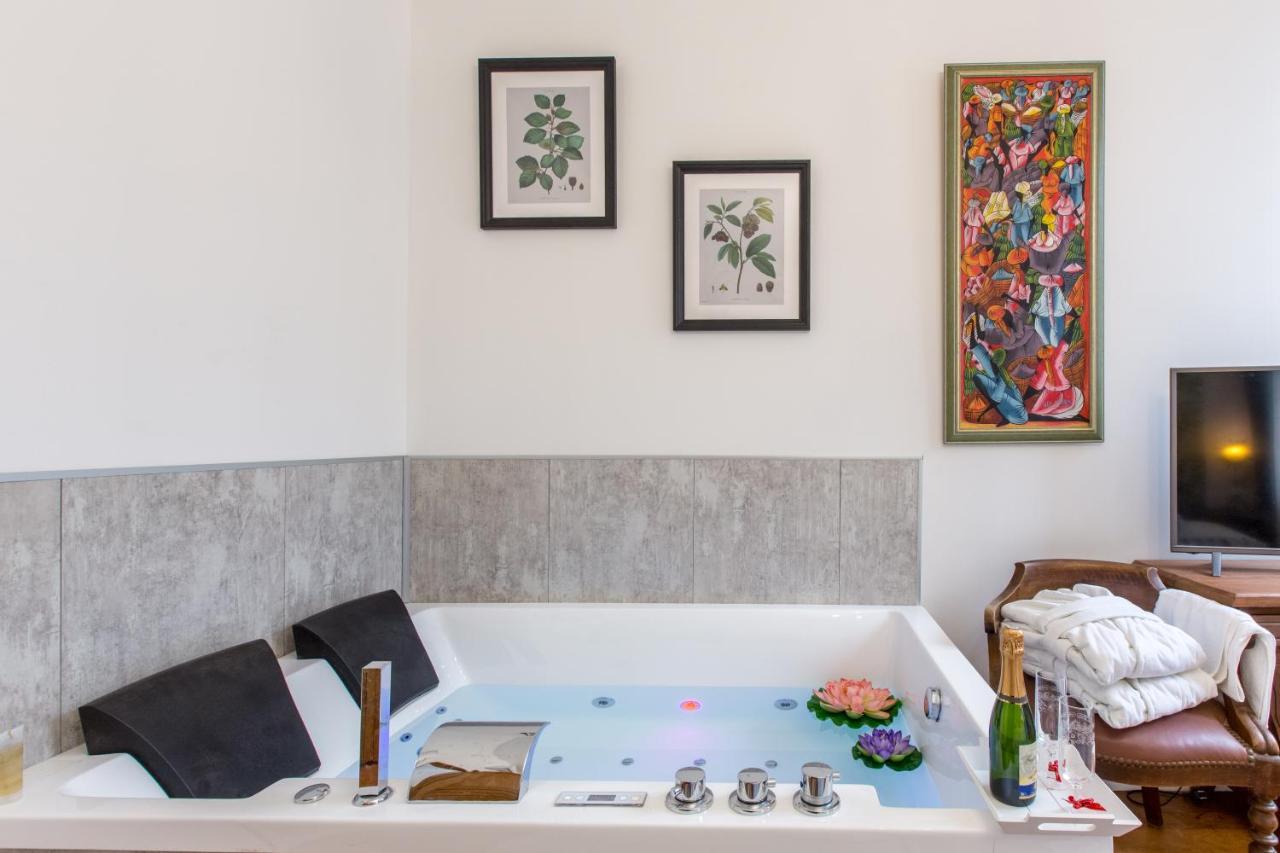 "Le Jardin Sur L'Eau "Chambres D'Hotes Et Appartements Tout Confort Aire-sur-lʼAdour Eksteriør bilde